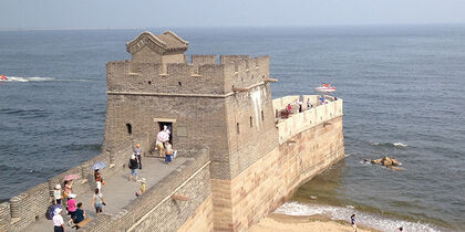 Quand la muraille rencontre la mer