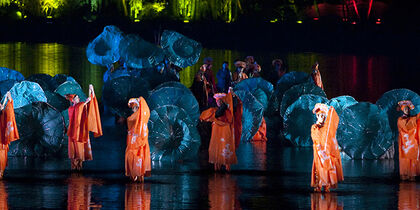 Performance at West Lake, Hangzhou