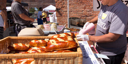 Broodjes op de vlooienmarkt