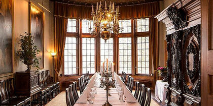 Aristocratic dining at Teleborg Castle