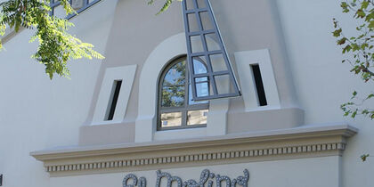 The windmill sails of El Molino