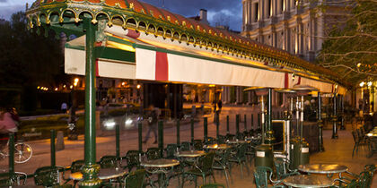 Next to the opera: Café de Oriente