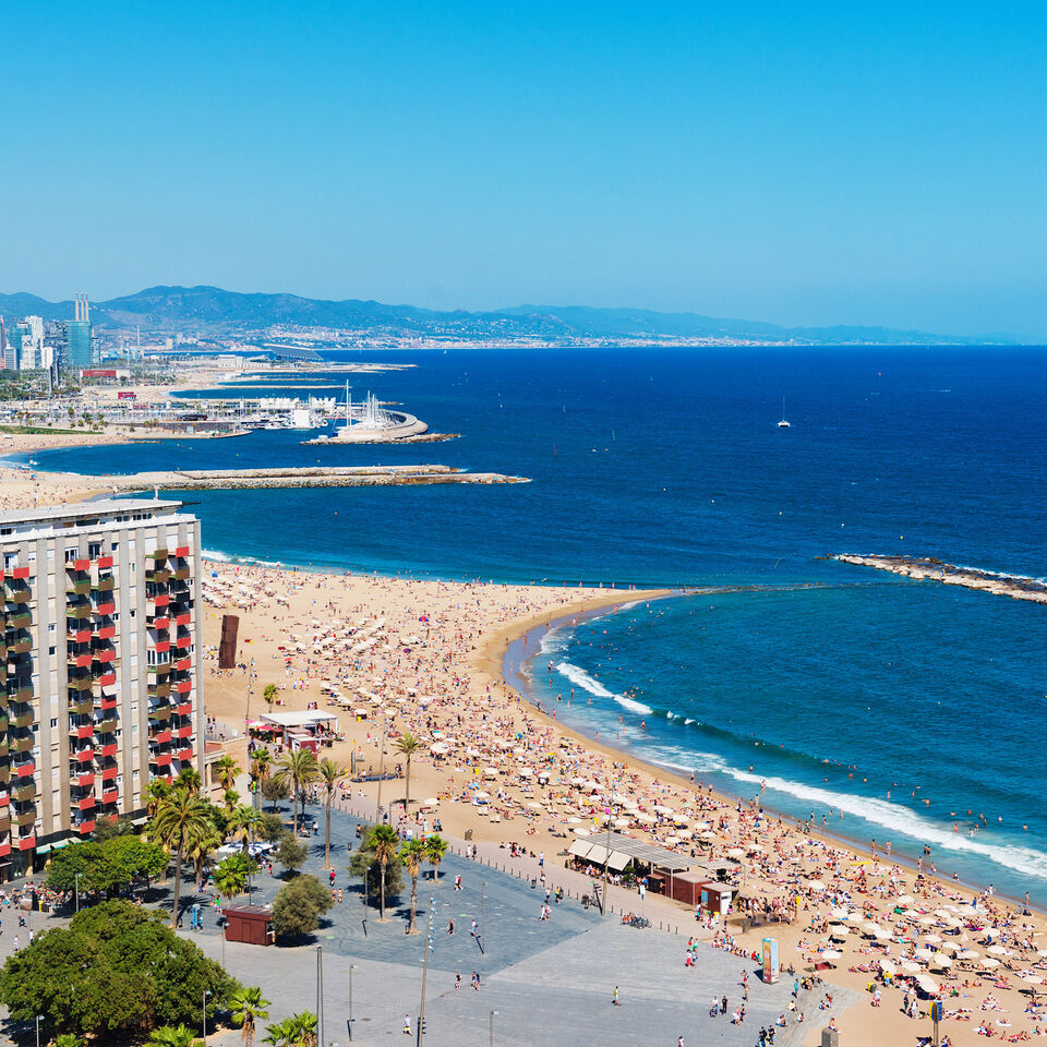 KLM Travel Guide - Barcelona's best beaches