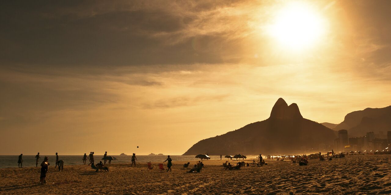 Coucher de soleil sur la plage