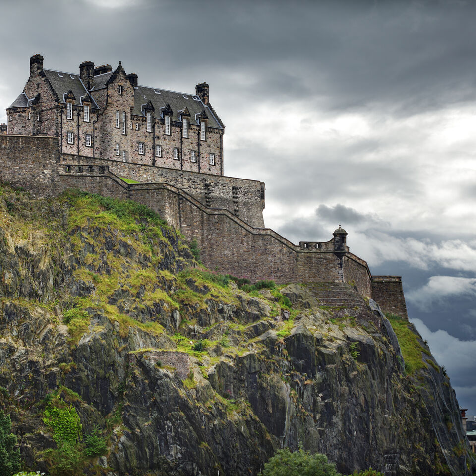 Klm Reisefuhrer Geister Und Juwelen In Der Burg Edinburgh