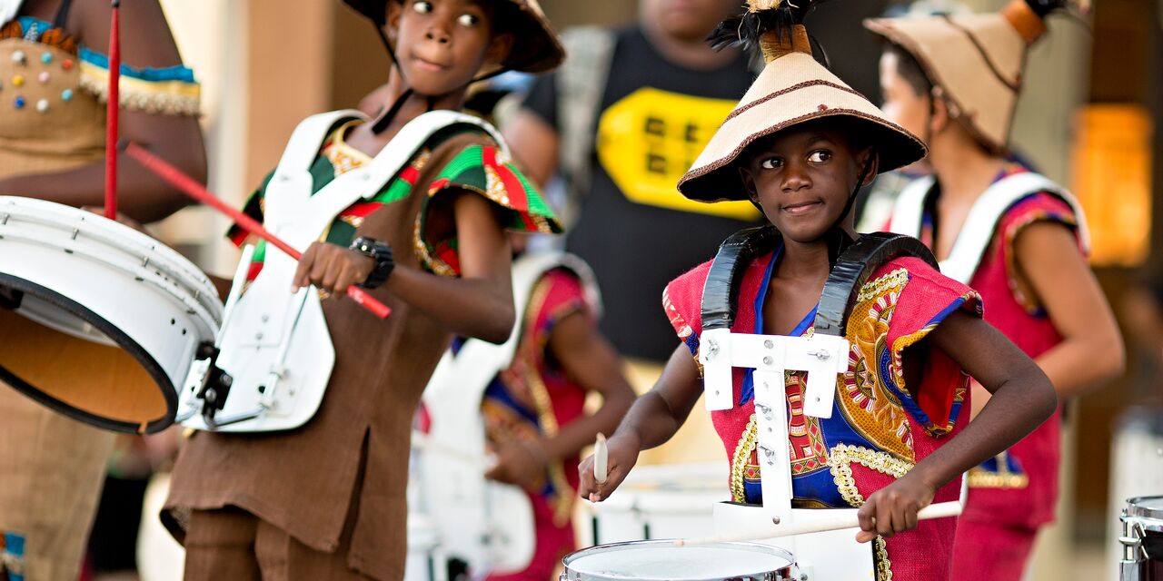 Banda caribeña de tambores metálicos