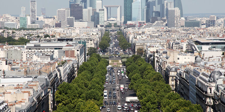 The Axe historique ending with the Grande Arche