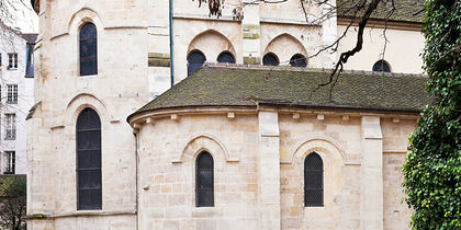 L'église Saint-Julien-le-Pauvre et le plus vieil arbre de Paris