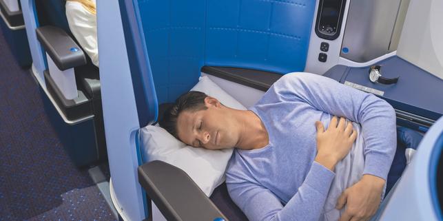Travelling in KLM’s Business Class - KLM Brazil