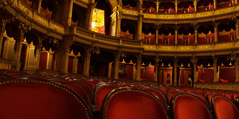 L’elegante teatro dell’opera