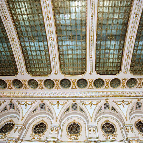 Richly decorated ceiling