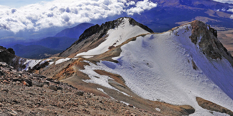 Popocatepetl seen from Iztaccihuatl