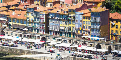 The colourful façades of Ribeira