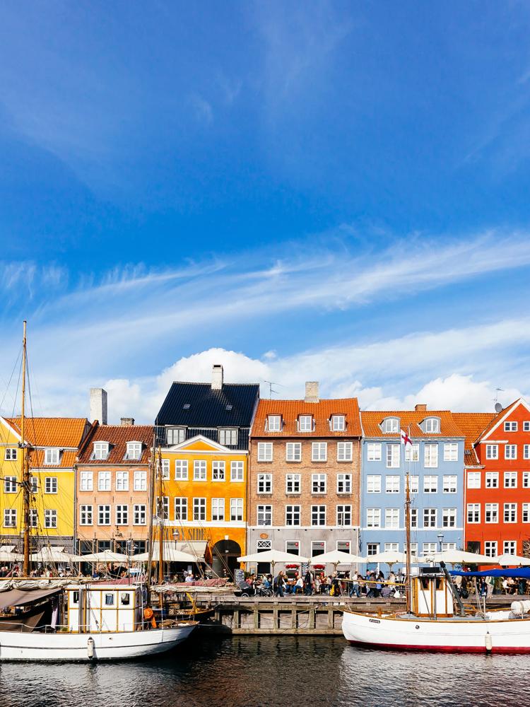 Столица дании копенгаген фото. Копенгаген достопримечательности. Копенгаген иллюстрации. Копенгаген столица дании. Копенгаген 5.