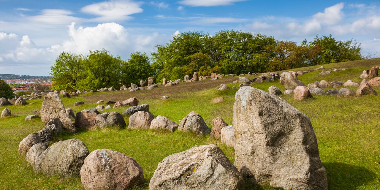 Site funéraire viking à Lindholm Hoje