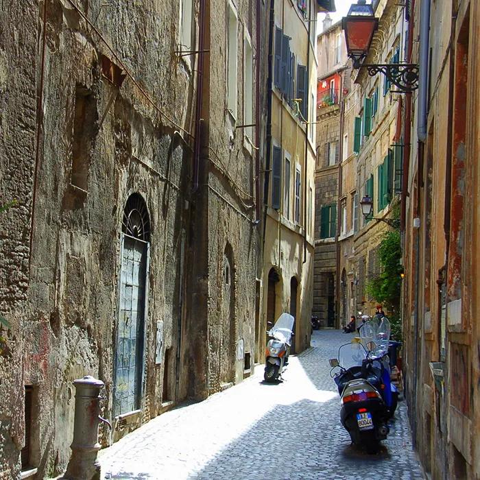 Via dei Coronari