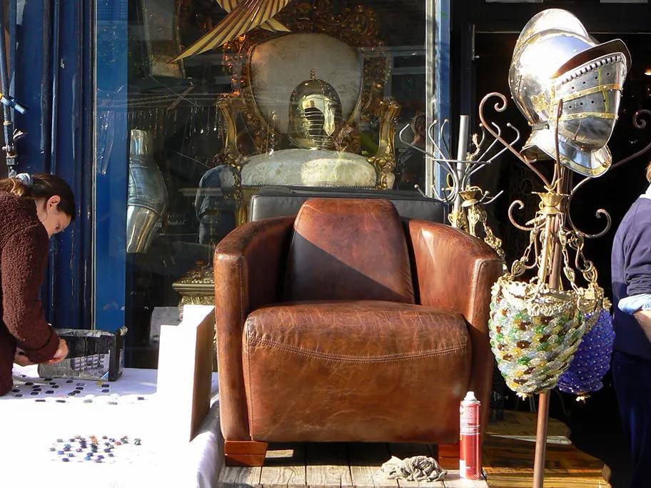 A great variety of antiques