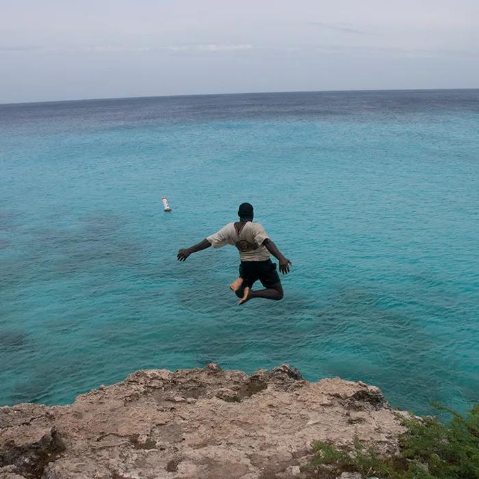 Fearless cliff diver at Grote Knip