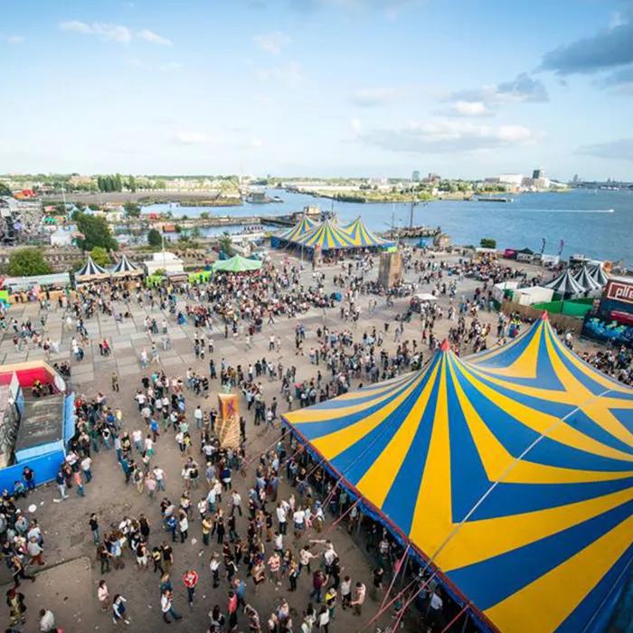 Party in a former shipyard
