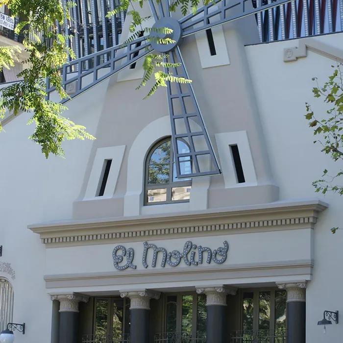The windmill sails of El Molino