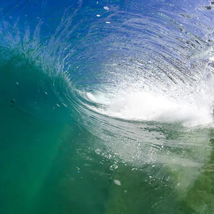 Curling waves