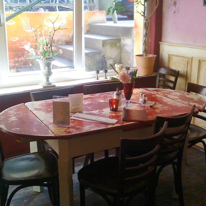 Café Klatsch