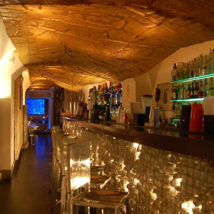 Fluid Bar