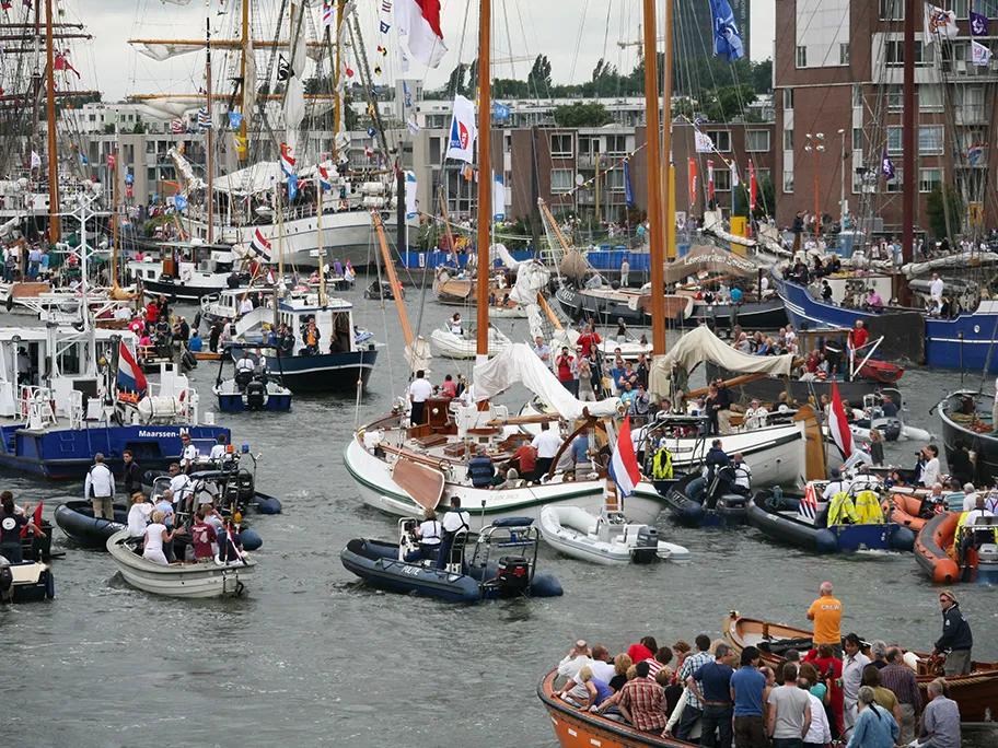 SAIL-In Parade