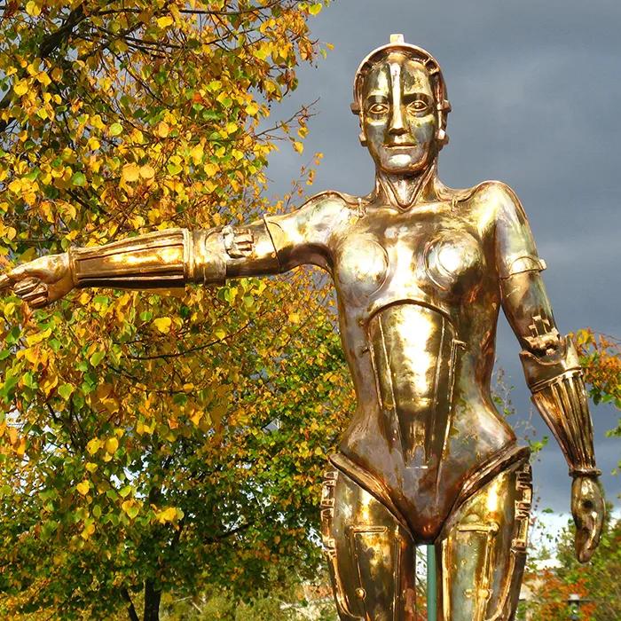 Character from Metropolis in Filmpark Babelsberg
