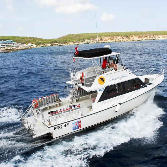 Ocean Encounters: 6 locations, 7 boats
