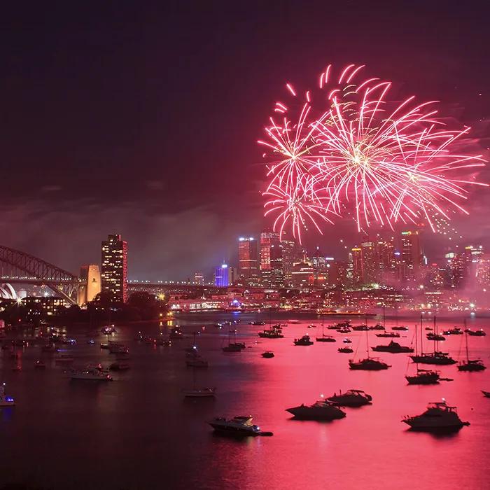Spectacular fireworks over Sydney