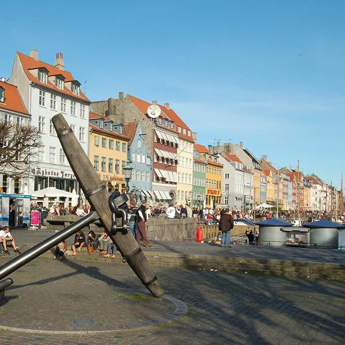 The memorial anchor