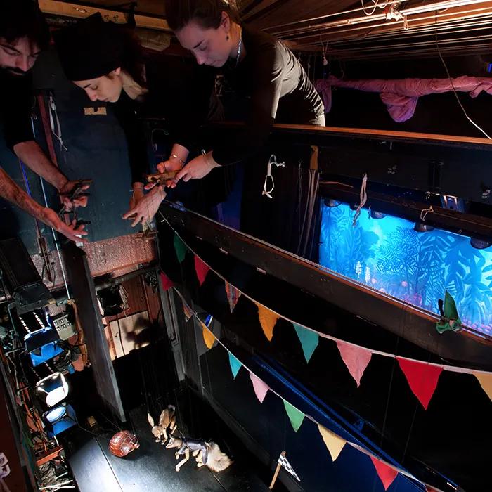 Puppet boat: from Disney to Punch