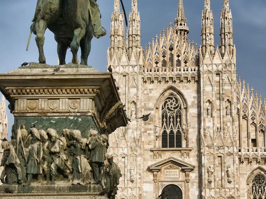 The statue of Napoleon Bonaparte