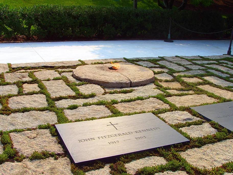 The eternal flame at the tomb of JFK
