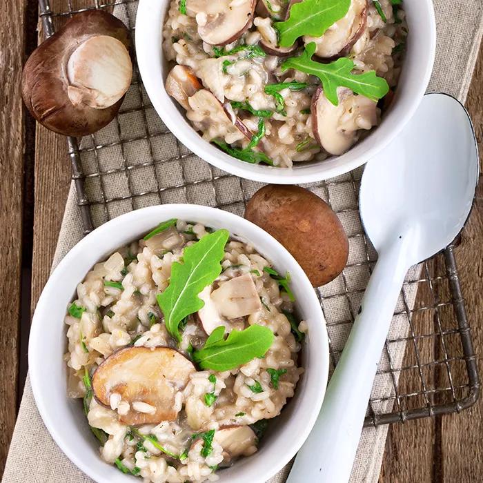 Risotto with mushrooms and herbs