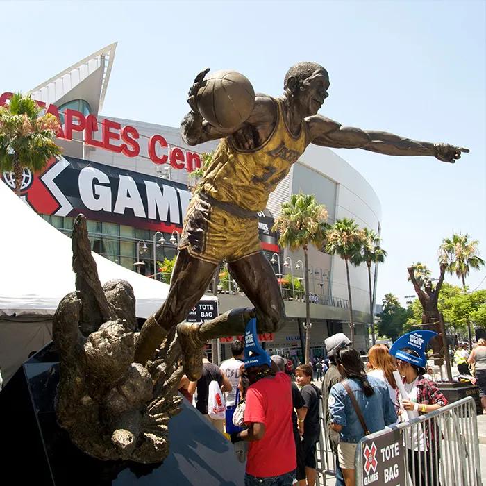 Bronze basketball hero in front of the Staples Center